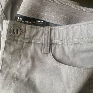 Under Armor Men’s Pants size 32/32